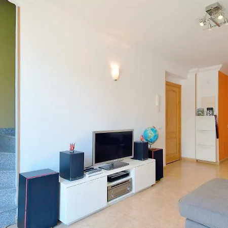 Дом отдыха Centric - Solarium Terrace - Sea Views Арресифе